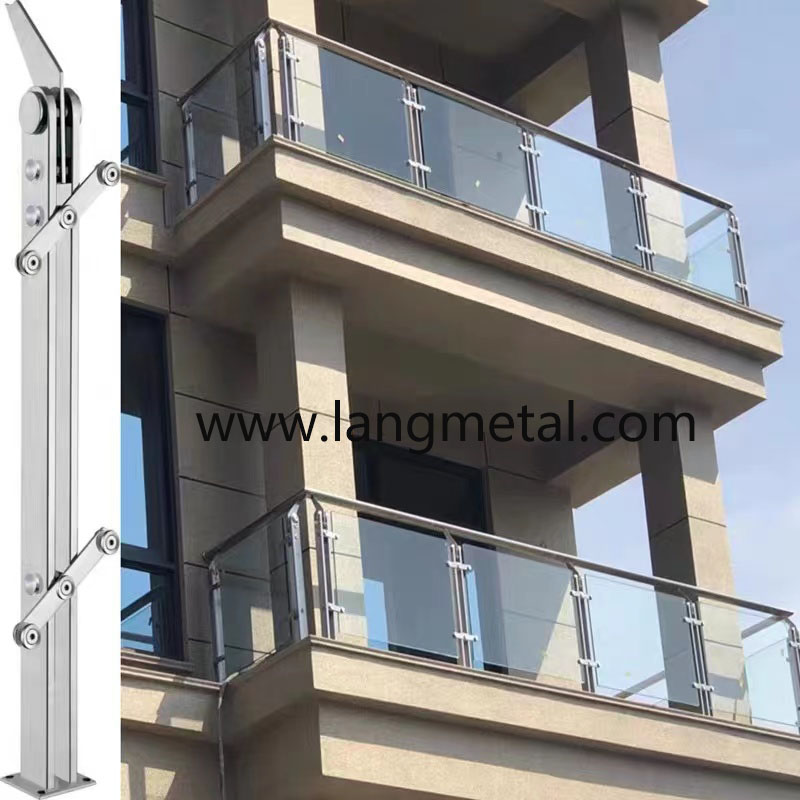 Stainless steel balustrade post 